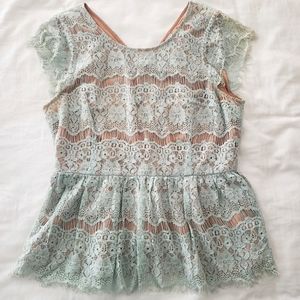 Anthropologie Maeve lace peplum top size medium